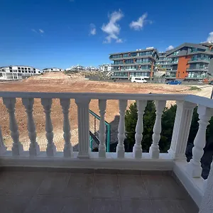 50 Meters To Beach, Sea View Hotel apartamentowy Didim
